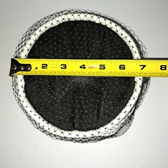 Vtg ladies pill box hat, white black , veil netting, Union Made, made in USA